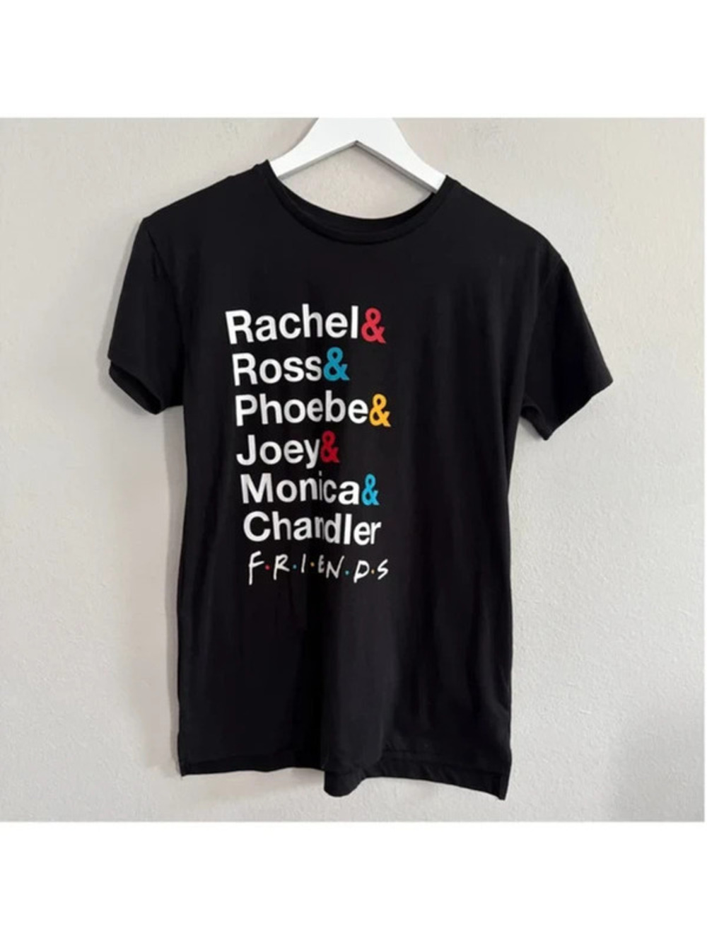 Friends Short Sleeve Graphic Tee Black White Size L- LP1148